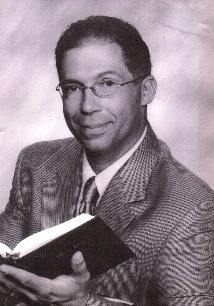 Pastor Craig E. Arentz